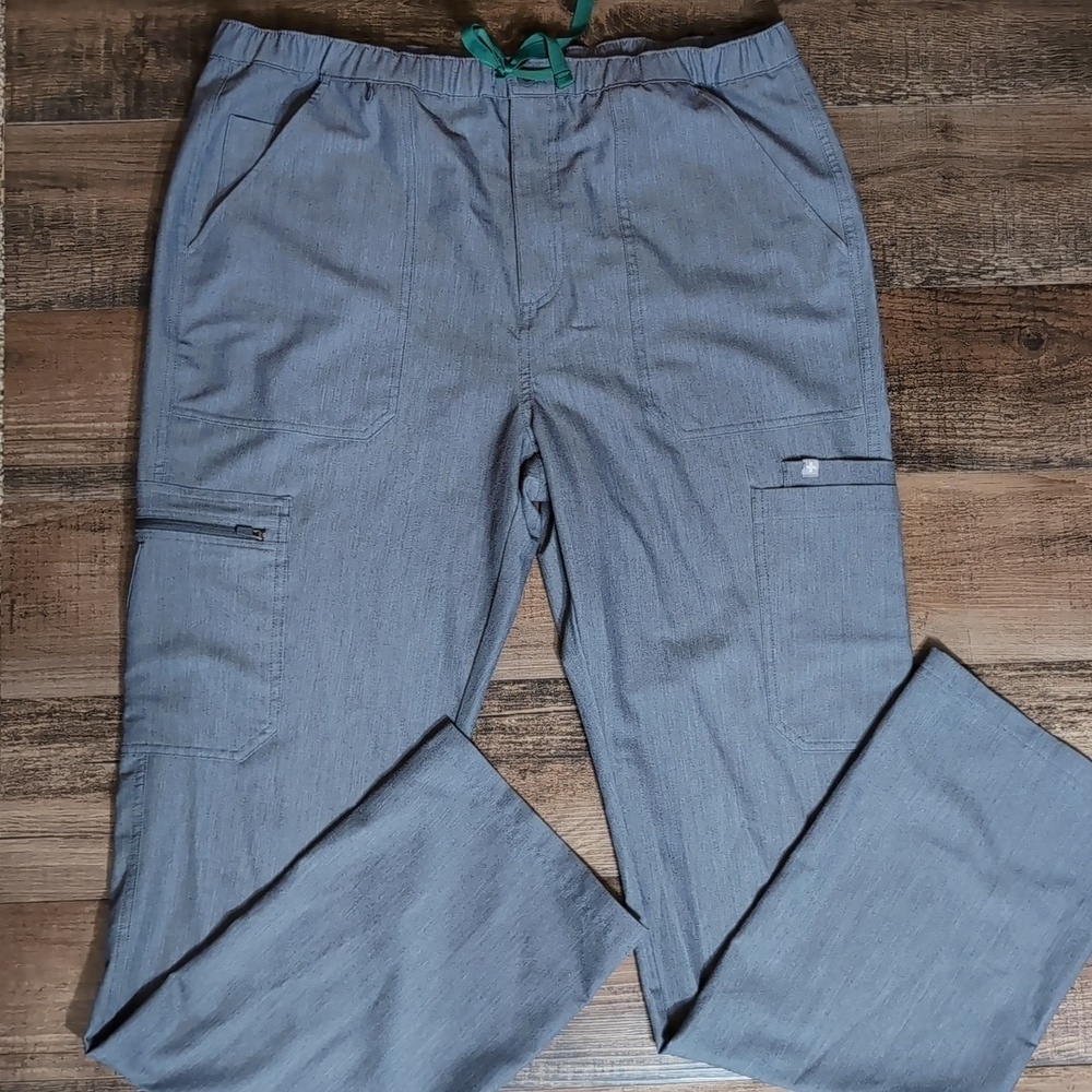 Figs Technical Collection Scrub Pants Size XL/T in Grey